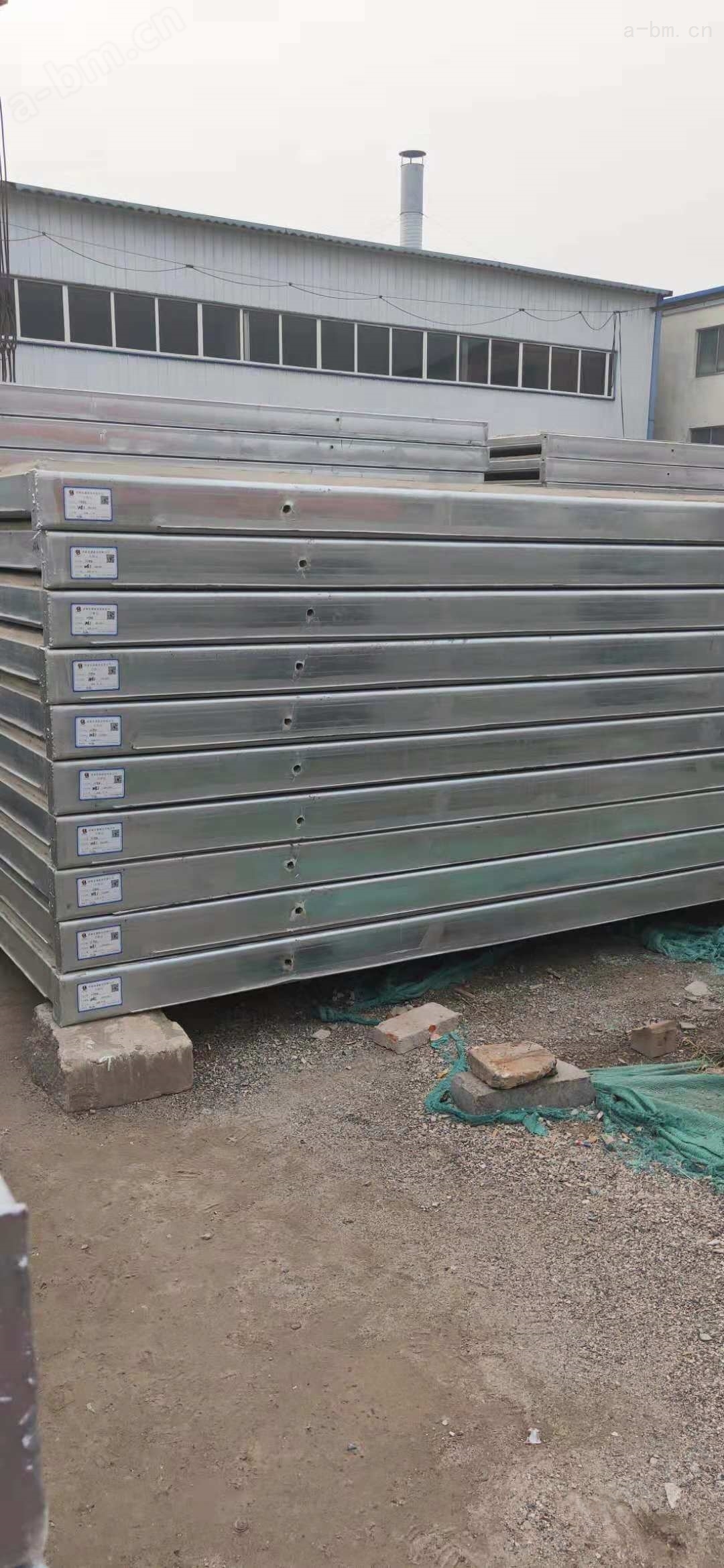 钢桁架轻型复合屋面板重量 山东网架板厂家